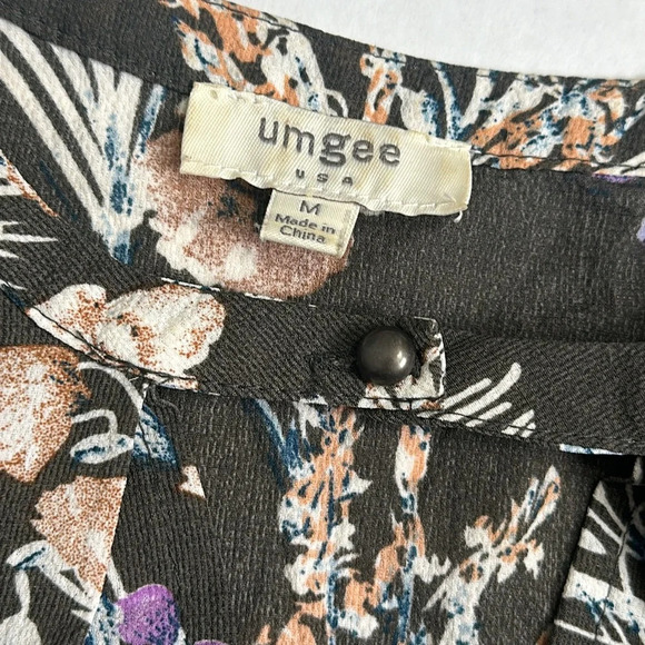Umgee Womens Size Medium Cotton Blend Gray Floral Flowy Tunic Blouse Bell Sleeve - Picture 6 of 9